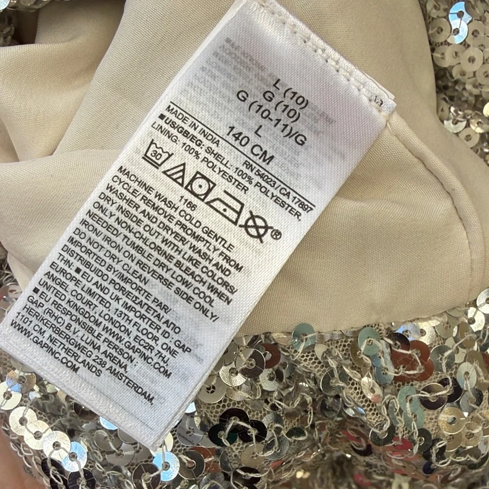 Gorgeous New Silver Sequin Crop Bubble Top with Cream Lace Trim
